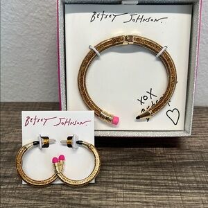 Betsey Johnson | Gold Pencil Bracelet & Earrings Set ✏️🍎